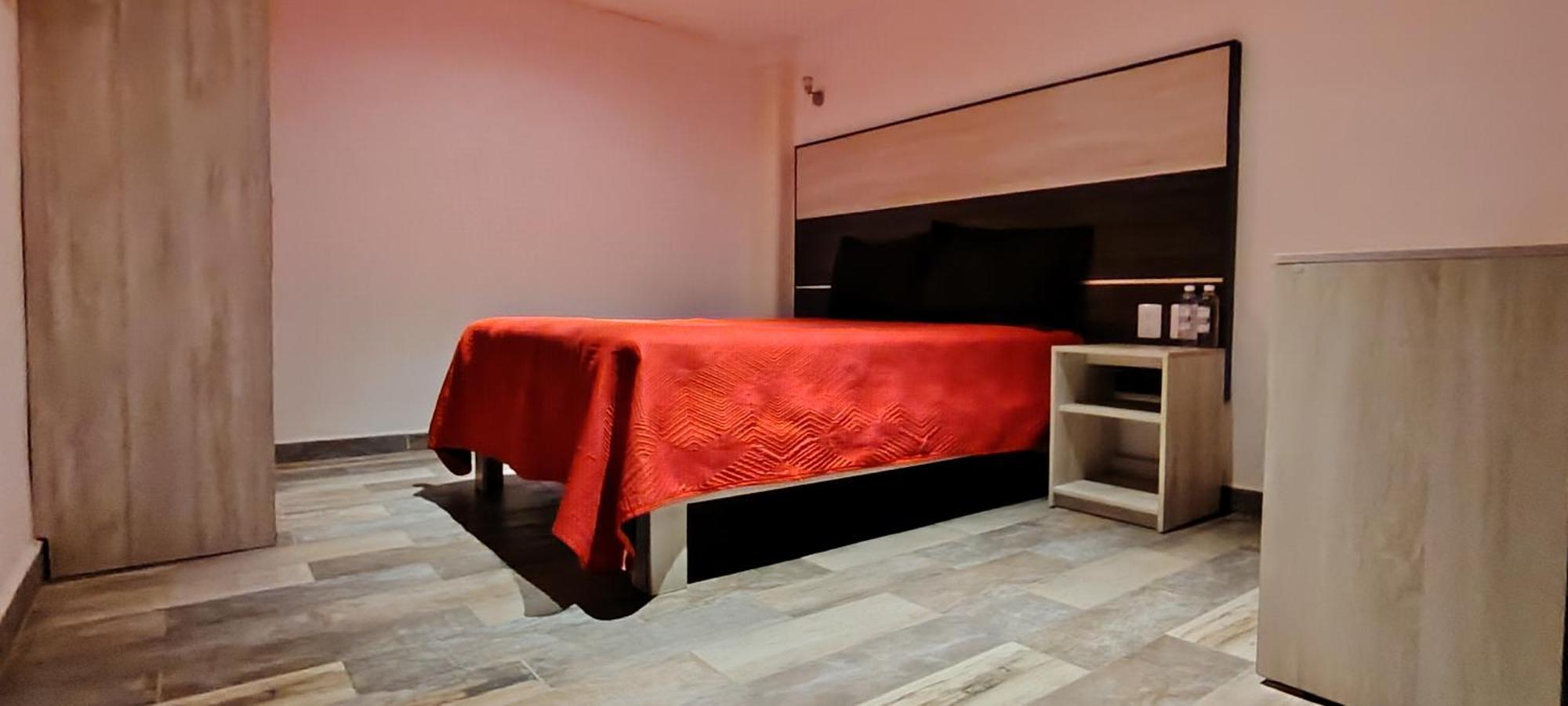 Aparthotel Urban