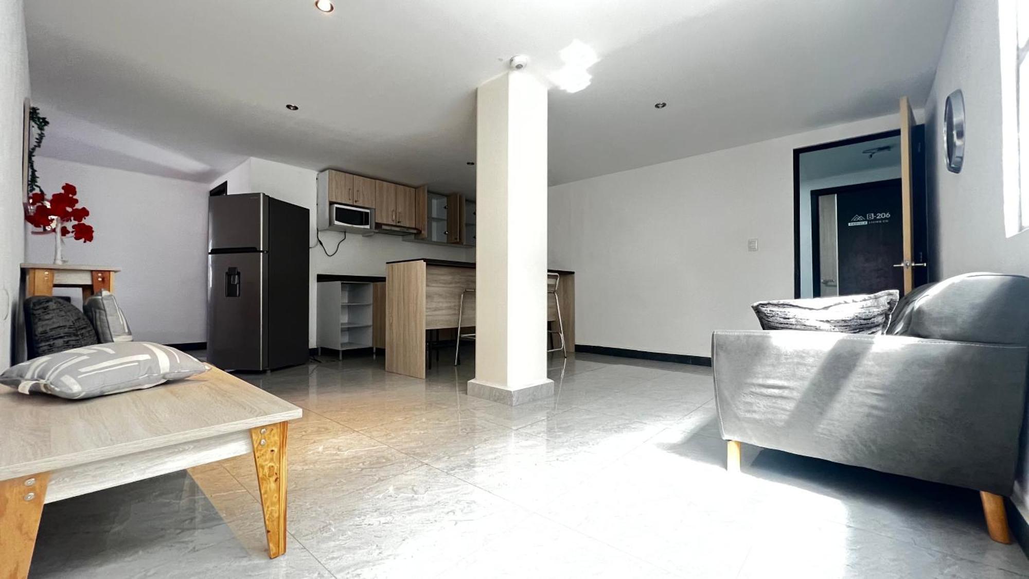 Aparthotel Urban *