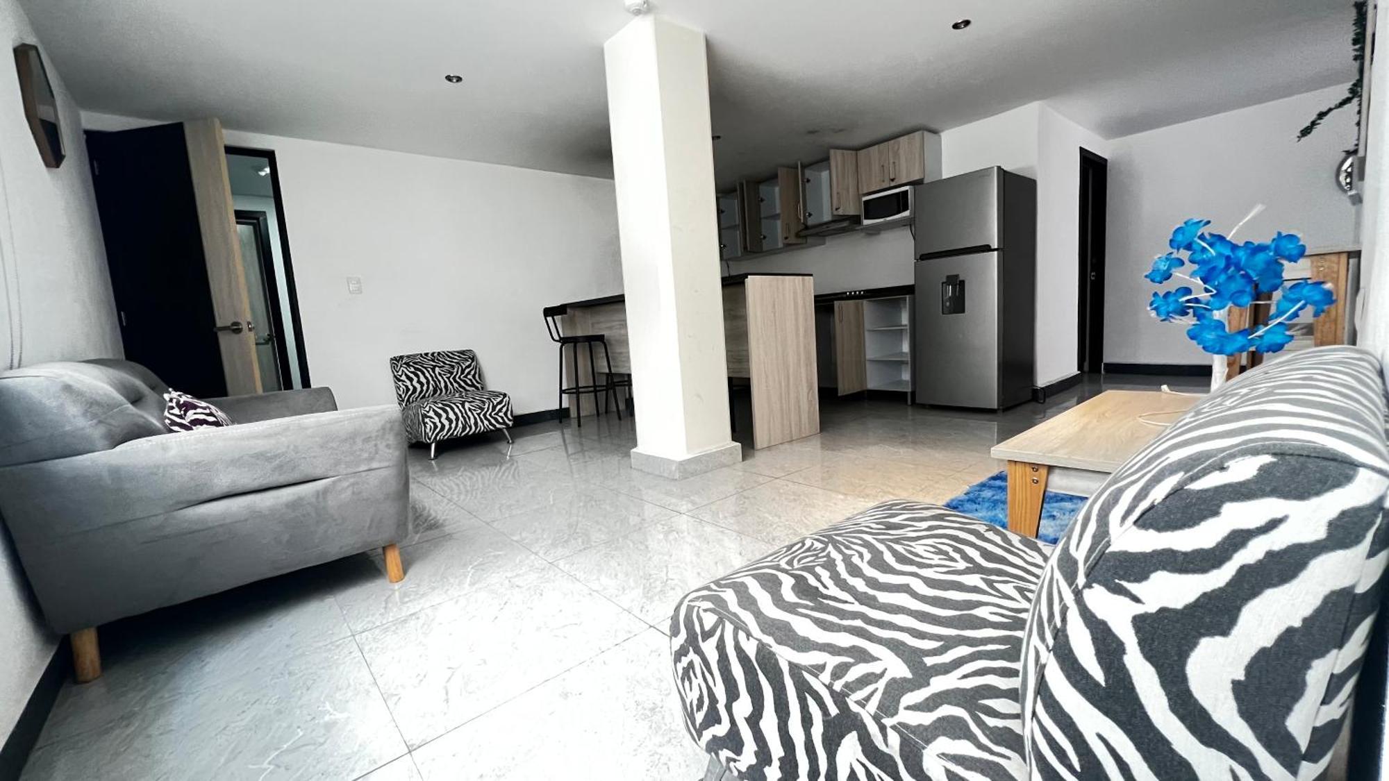 Aparthotel Urban *