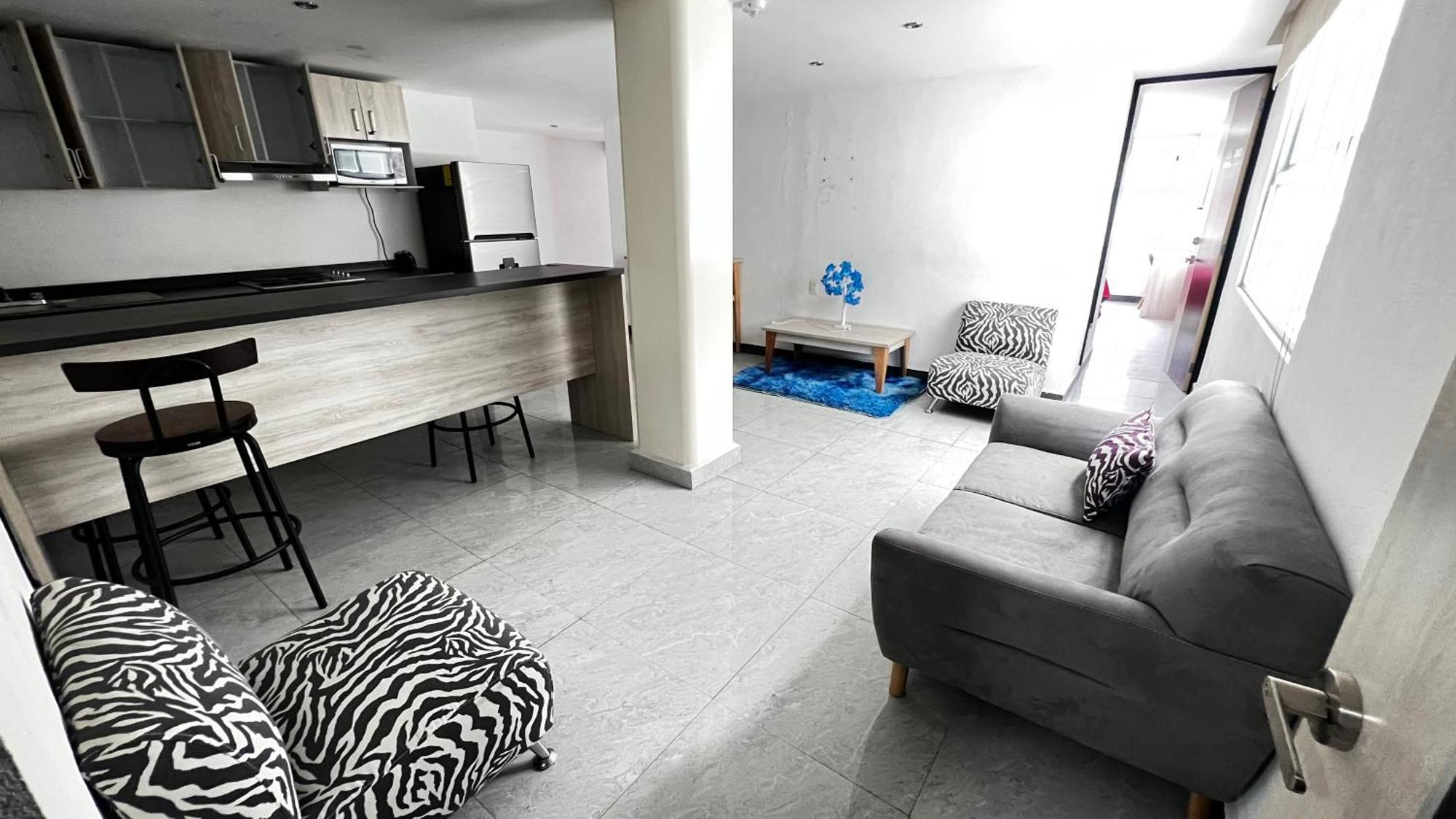 Urban Aparthotel *